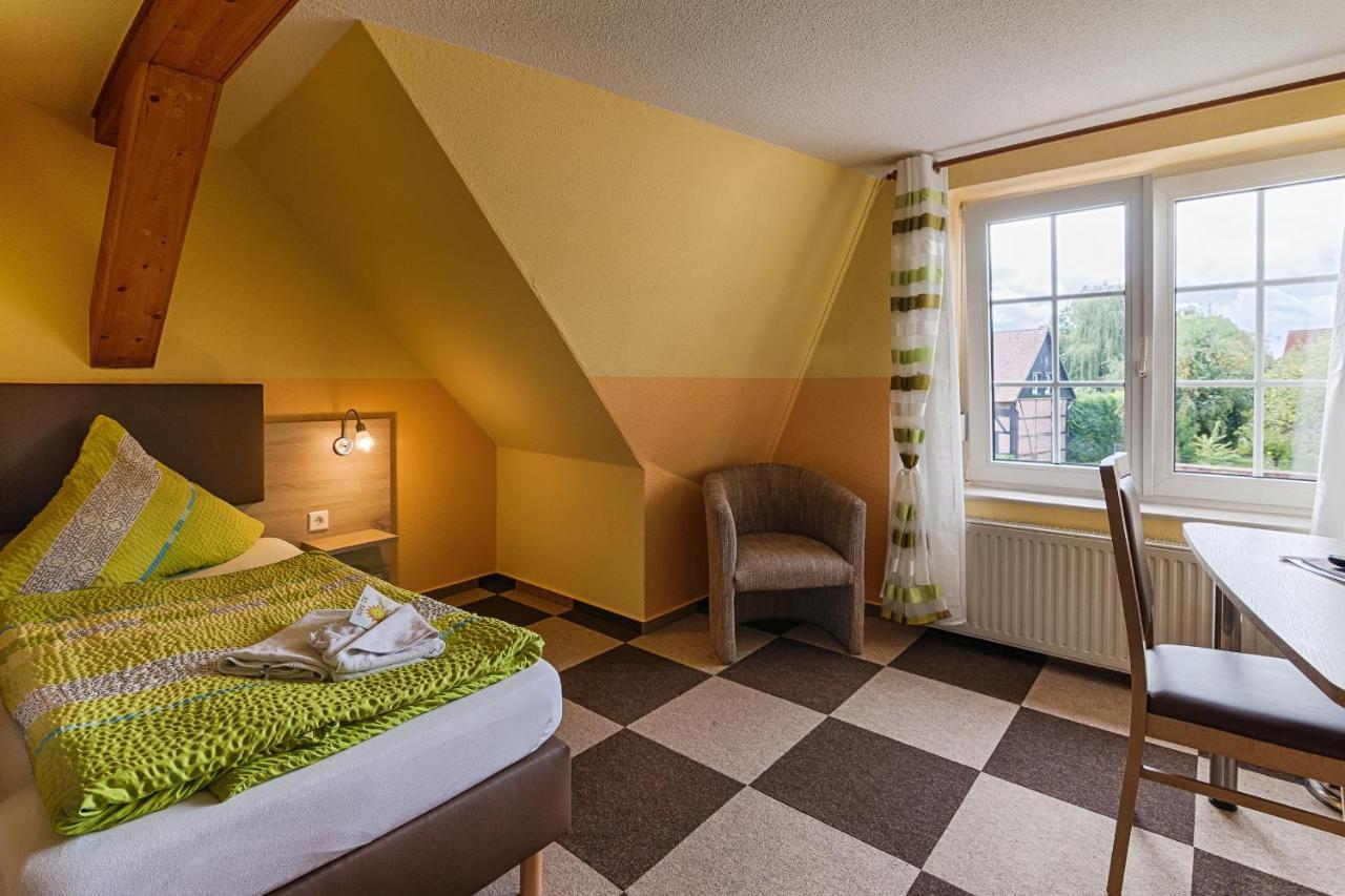 Landhotel & Brauhaus Prignitzer Hof プリッツヴァルク エクステリア 写真