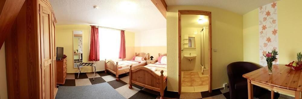 Landhotel & Brauhaus Prignitzer Hof プリッツヴァルク エクステリア 写真